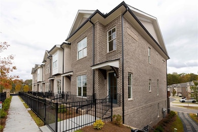 All Brick - End Unit extra windows and 10' ceiling
