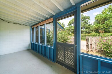 Spacious screened-in porch to enjoy cool evenings