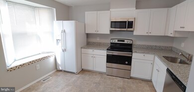 25 Hamlet Dr, Owings Mills, MD 21117 - photo 4