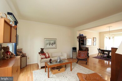 11210 Arrowleaf Ct, Germantown, MD 20876 - photo 5
