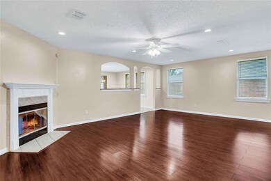 1007 Lowndes Ln, Wylie, TX 75098 - photo 2