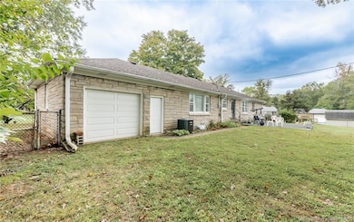 83 Forest Dr, Jeffersonville, IN 47130 - photo 6