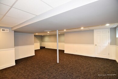 825 Greenwood Ct, Batavia, IL 60510 - photo 3