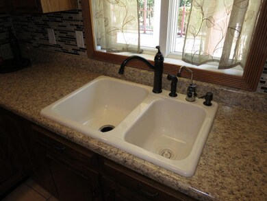 Upgraded deep sink in Kitchen