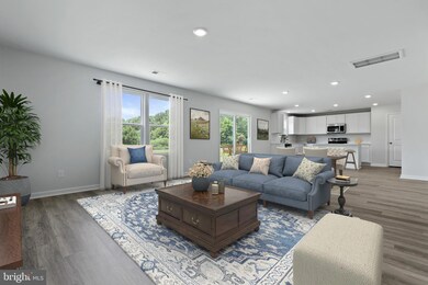 35 Vernon St, Charles Town, WV 25414 - photo 6