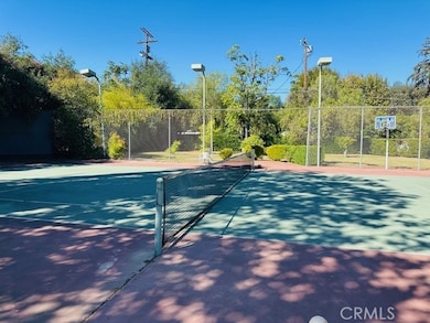 5230 Louise Ave, Encino, CA 91316 - photo 2