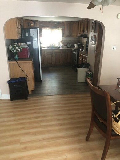 198 Daniels Rd, Charlton, MA 01507 - photo 2