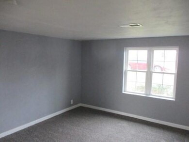 2517 E 8th St, Anderson, IN 46012 - photo 7