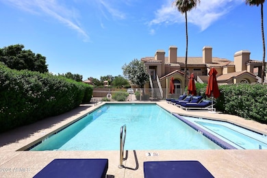 Community Pool-Spa