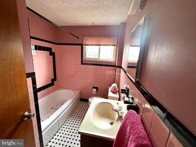 116 Felton Ave, Darby, PA 19023 - photo 6