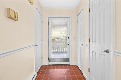 144 Creekside Dr, Shelburne, VT 05482 - photo 3