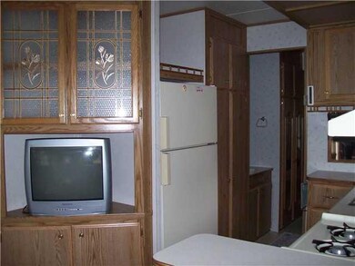 Kitchen. Ample storage in kitchen. All appliances 