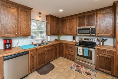 1613 Jim McCarter Rd, Clover, SC 29710 - photo 5