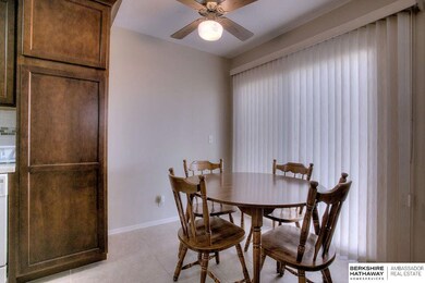 13217 Glenn St unit 4D, Omaha, NE 68138 - photo 3