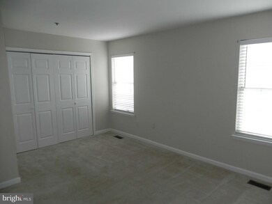 5609 Larson Ct unit 13, Capitol Heights, MD 20743 - photo 6