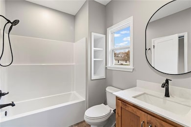 703 W Lexington St, Richmond, MO 64085 - photo 4