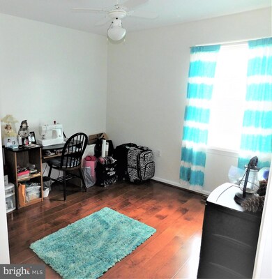 3409 Tudor Dr, Adamstown, MD 21710 - photo 3