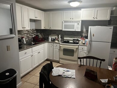 1 Karena Dr unit 1, Taunton, MA 02780 - photo 3