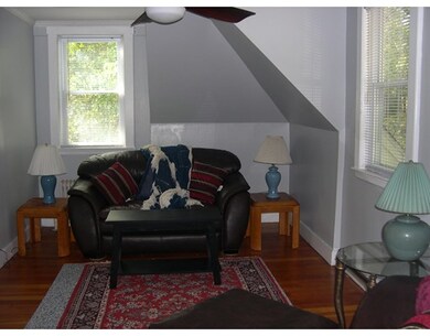 79 Montvale Ave unit R, Woburn, MA 01801 - photo 6