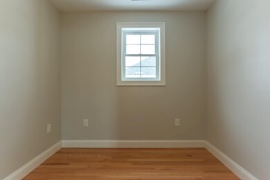 32 Rogers St, Dover, NH 03820 - photo 7