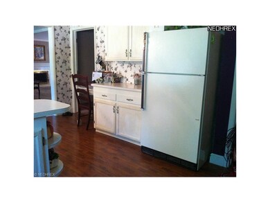 Desk area in Kitchen