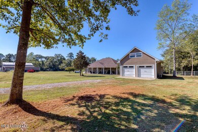120 Bobby Ln, Lucedale, MS 39452 - photo 2