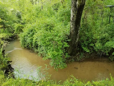 Creek 2