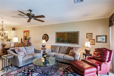 Living Room / Dining Room
