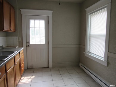 1701 25th St unit 4, Rock Island, IL 61201 - photo 6