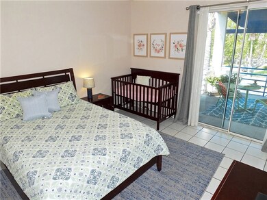 Master bedroom with direct entrance to the balcony