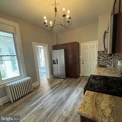 532 Windsor St, Reading, PA 19601 - photo 6