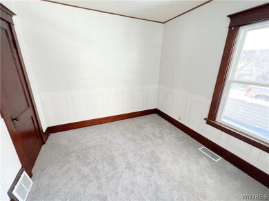 164 Stenzil St, North Tonawanda, NY 14120 - photo 4