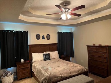 Primary Bedroom - Upper Level