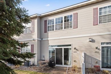 668 Cobblestone Way, Shakopee, MN 55379 - photo 3