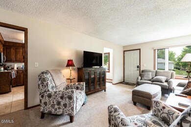 610 N 25th St MLS-7