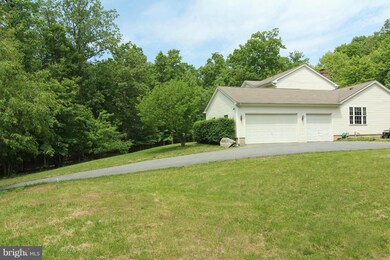 2420 Henson Dr, Marriottsville, MD 21104 - photo 2