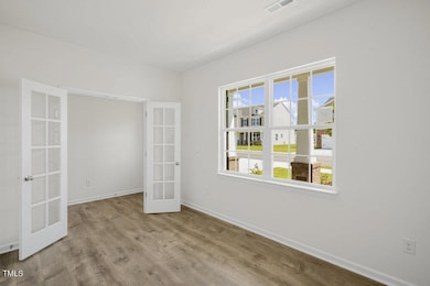 Flex Room
