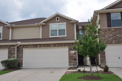 16025 Summerville Lake Dr, Tomball, TX 77377 - photo 3