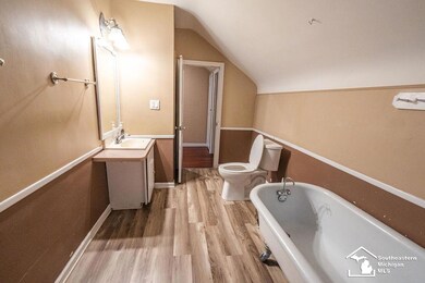57 Navarre St, Monroe, MI 48161 - photo 5