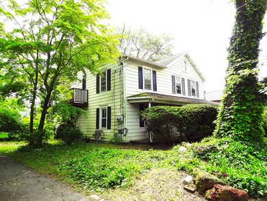 209 S Pine Creek Rd, Fairfield, CT 06824 - photo 3