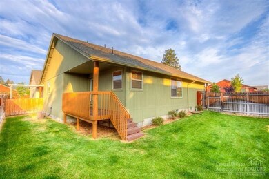 20545 Peak Ave, Bend, OR 97702 - photo 3