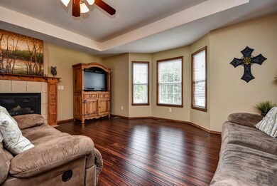 987 S Pasture Dr-6
