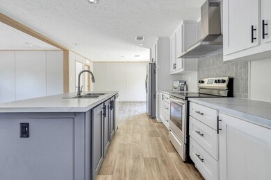 163 Cowboy Rd, Jesup, GA 31545 - photo 7