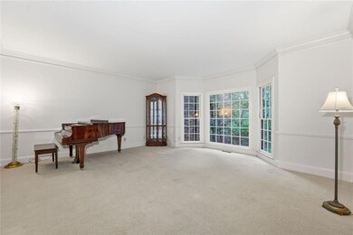 180 Valley Cove, Atlanta, GA 30350 - photo 6