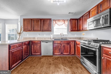 1903 Cobblestone Ct, Conyers, GA 30012 - photo 3