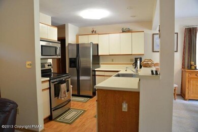 Full Modern Kitchen