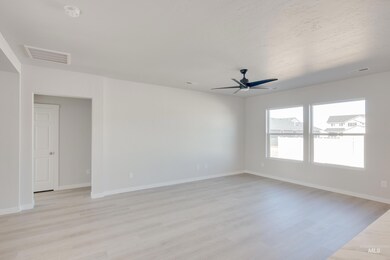 2272 N Blue Marsh Way, Star, ID 83669 - photo 4