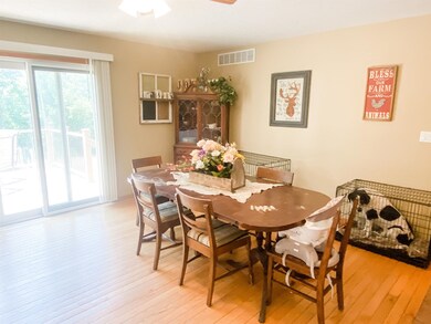 9528 W Front Rd, North Platte, NE 69101 - photo 5