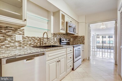 1200 23rd St NW unit 604, Washington, DC 20037 - photo 3