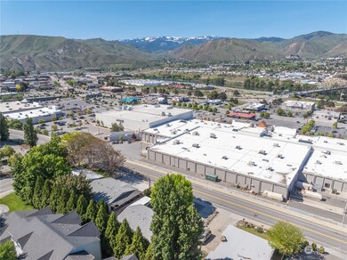 517 N Baker Ave, East Wenatchee, WA 98802 - photo 5
